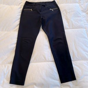 Ivanka Trump size 4 Navy pant